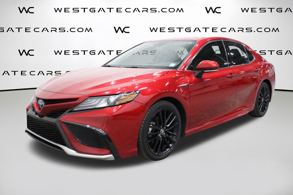 2021 Toyota Camry XSE's photo