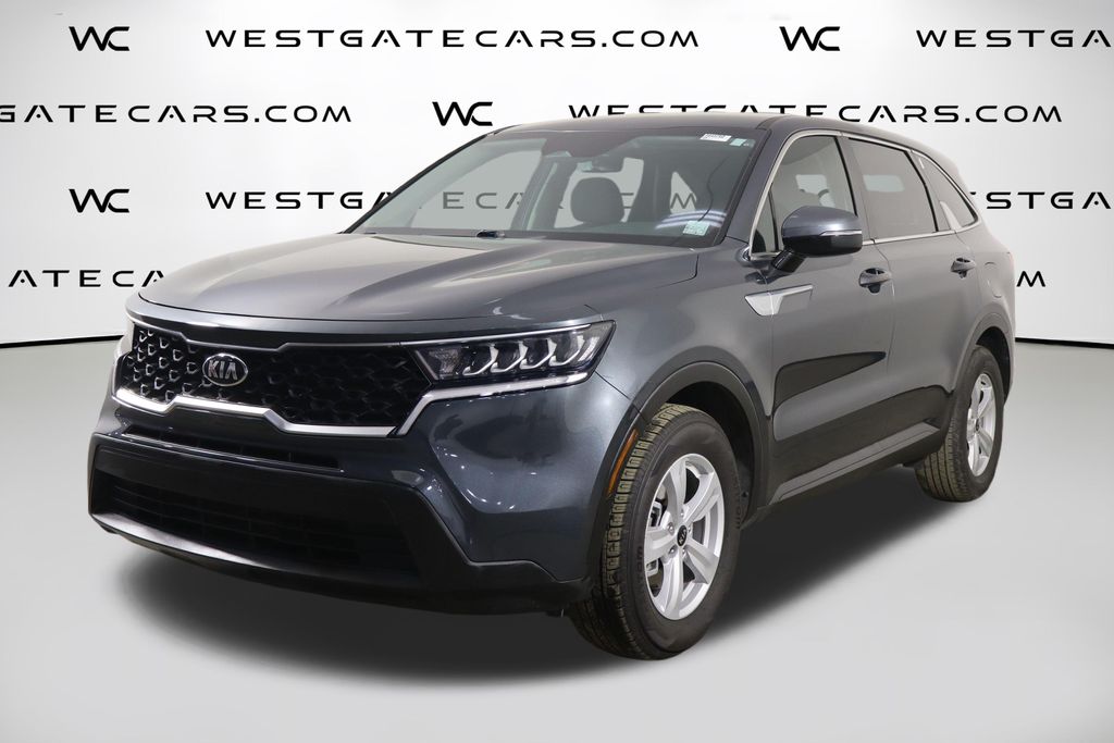 2021 Kia Sorento LX AT's photo