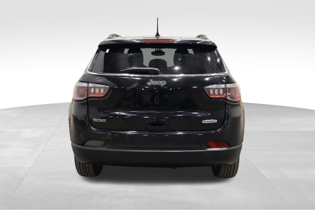 2018 Jeep Compass Latitude photo 4
