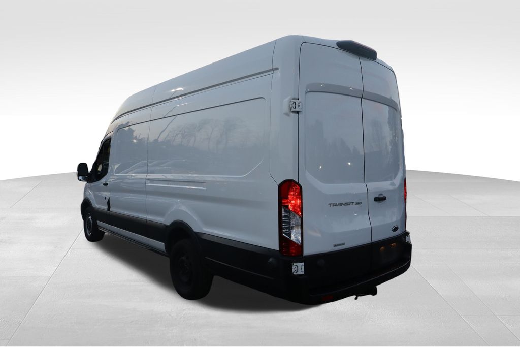 2020 Ford Transit photo 3