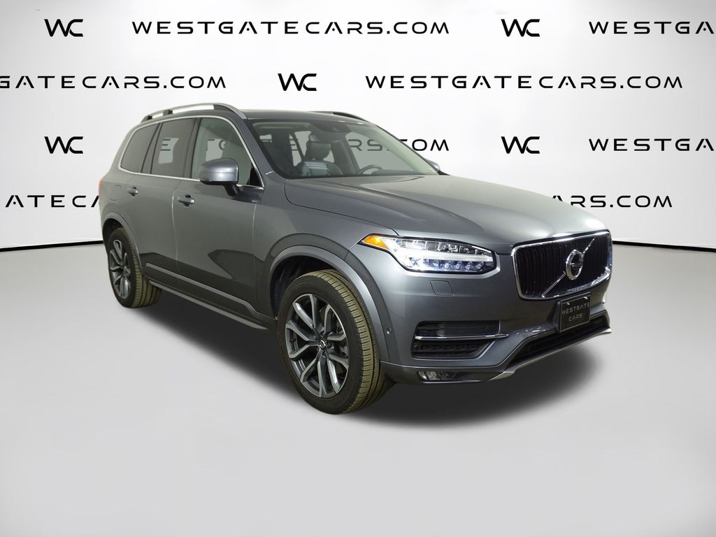 2019 Volvo XC90 Momentum's photo