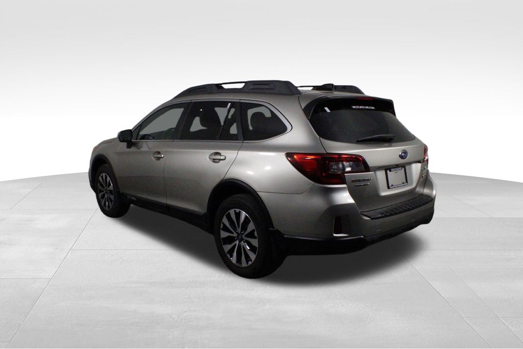 2016 Subaru Outback 2.5i photo 3