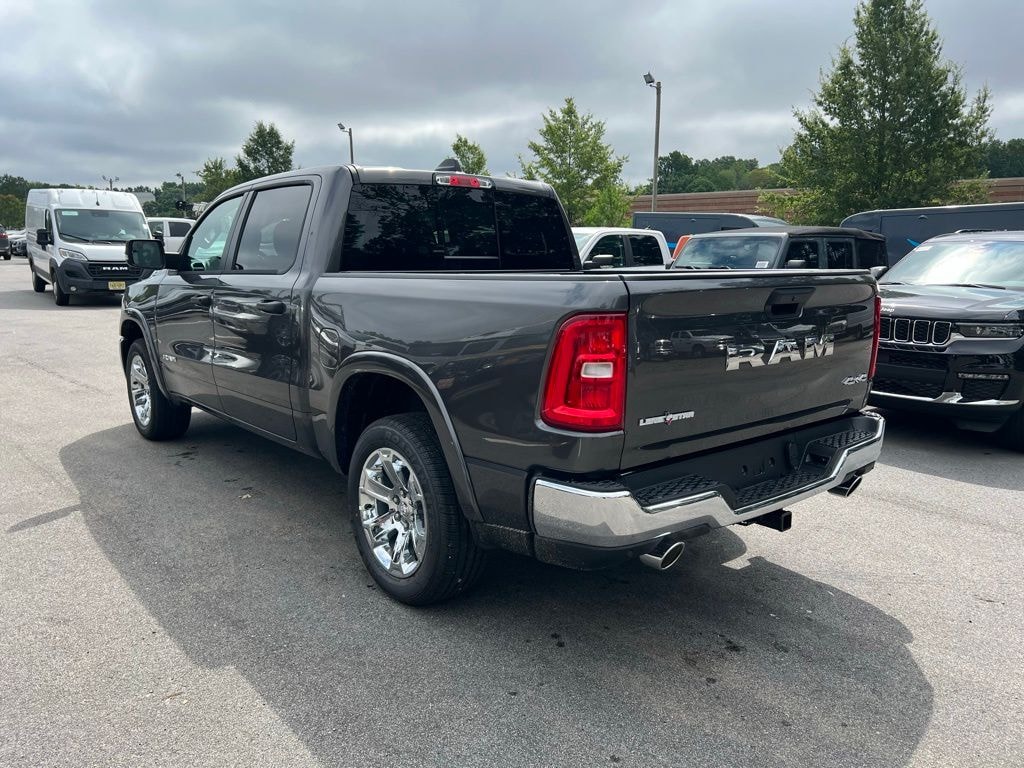New 2026 Ram 1500 LONE STAR CREW CAB 4X4 5'7 BOX Pickup