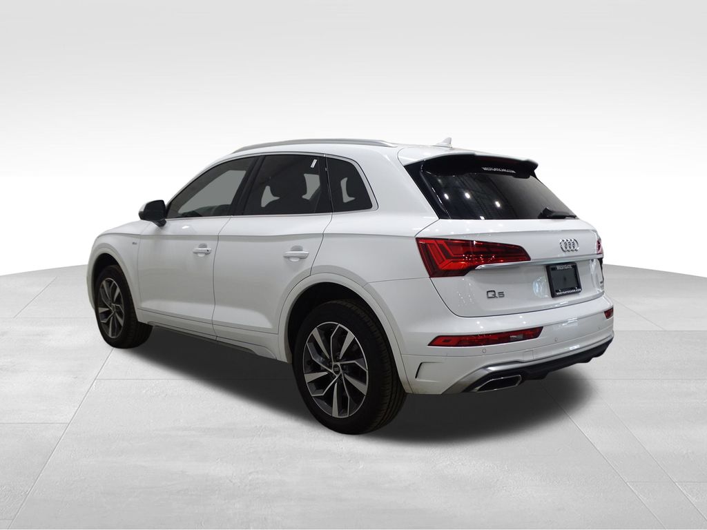 2023 Audi Q5 45 S line Premium photo 3