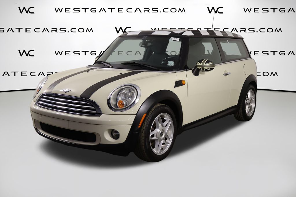 2010 MINI Cooper Clubman's photo