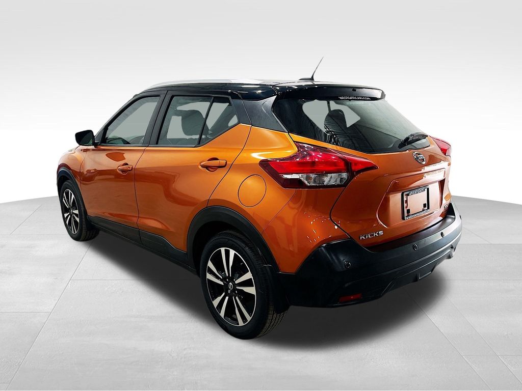 2020 Nissan Kicks SV photo 4