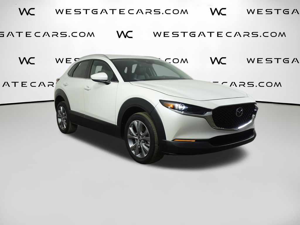 2022 Mazda CX-30 Select's photo