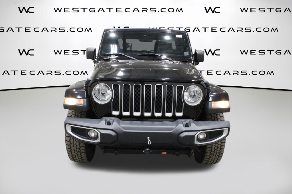 2019 Jeep Wrangler Unlimited Sahara photo 2