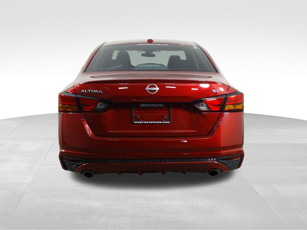 2024 Nissan Altima 2.5 SL photo 3