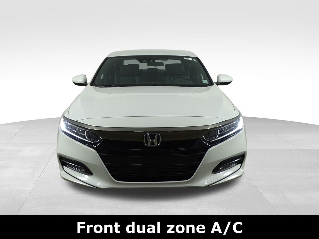 2019 Honda Accord Sport photo 3