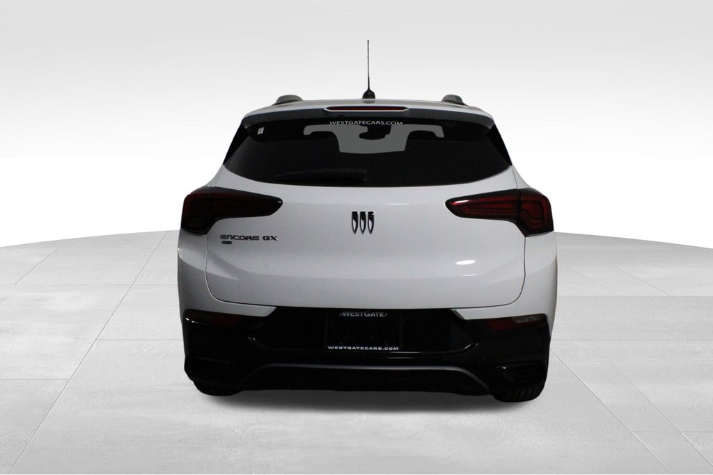 2024 Buick Encore GX Sport Touring photo 4