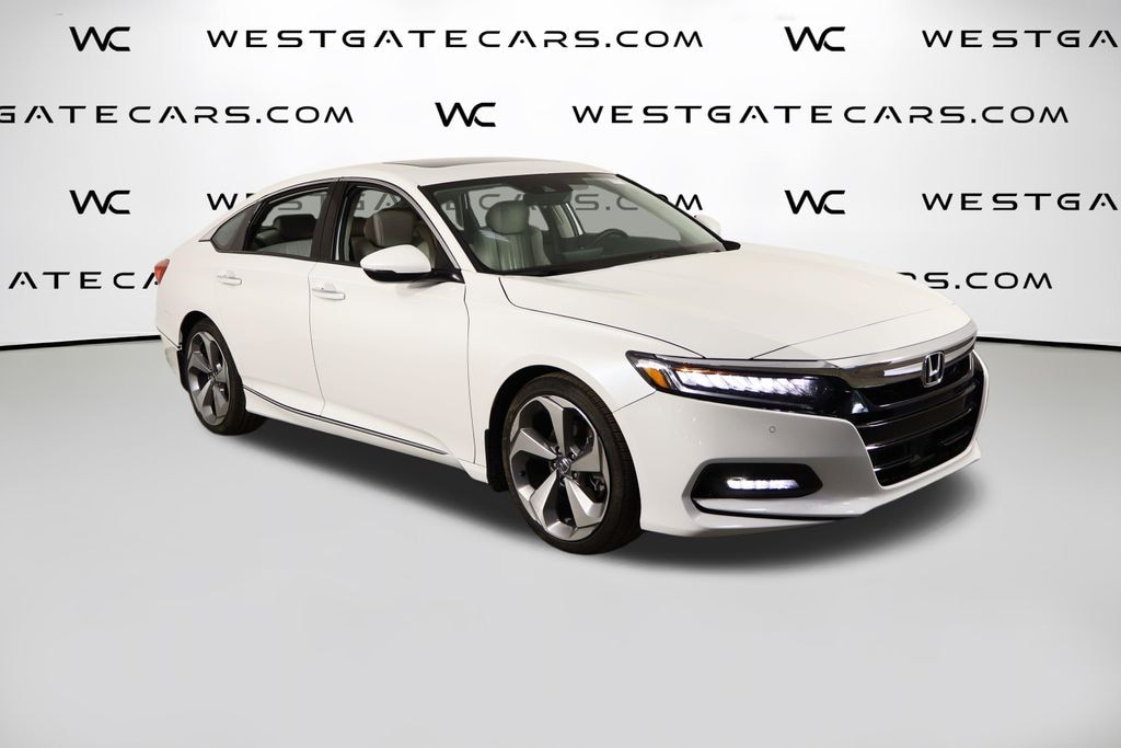Used 2018 Honda Accord Touring 2.0T Sedan