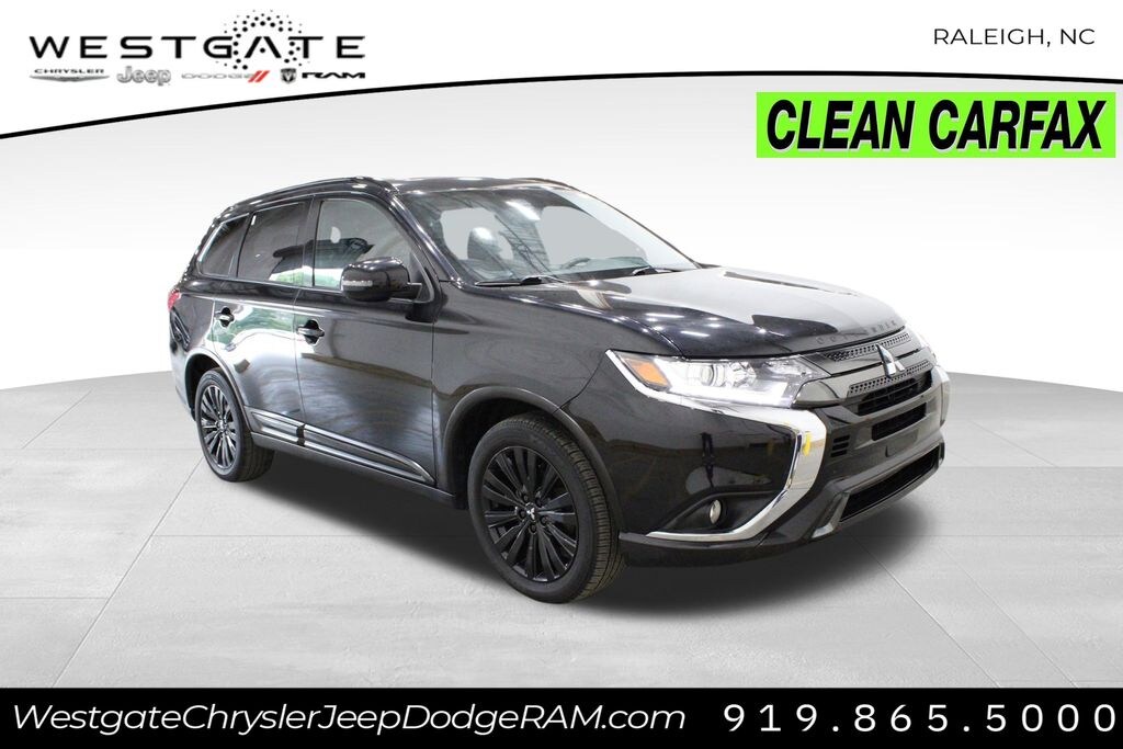 Used 2020 Mitsubishi Outlander SE CUV