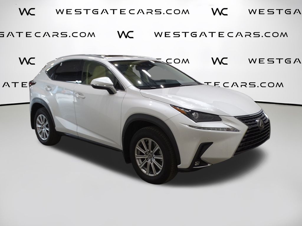 2021 Lexus NX 300's photo