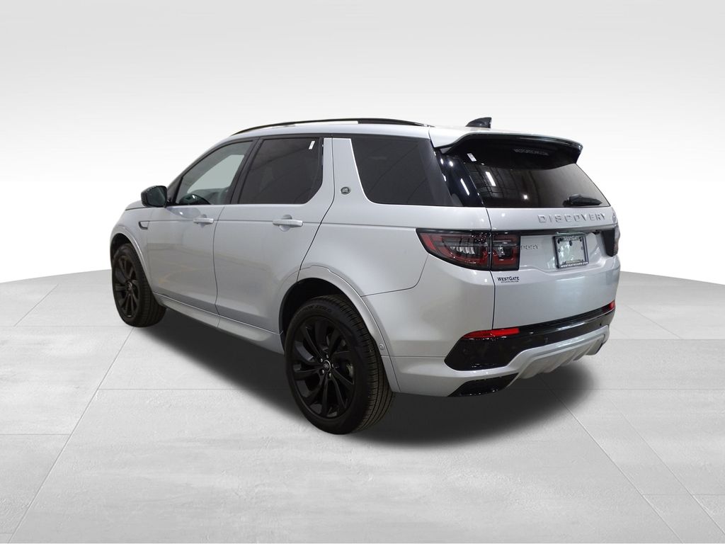 2024 Land Rover Discovery Sport S photo 3