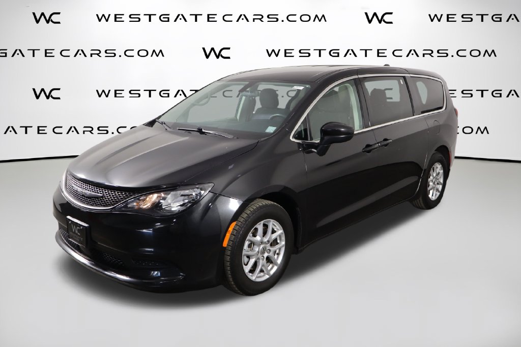 2022 Chrysler Voyager