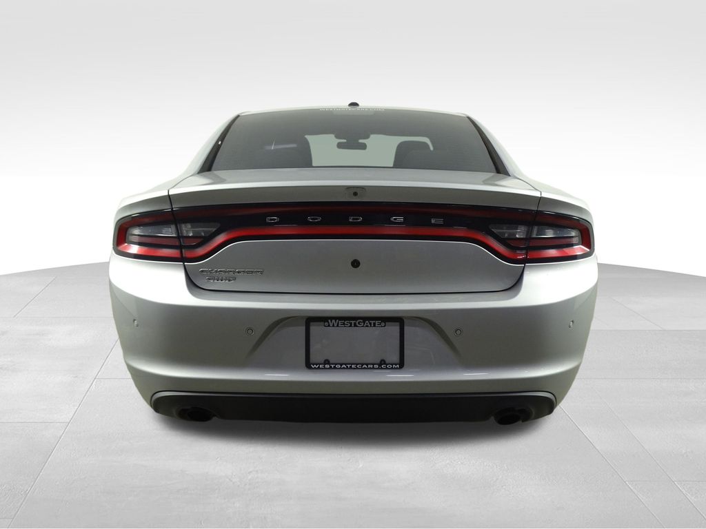 2020 Dodge Charger photo 4
