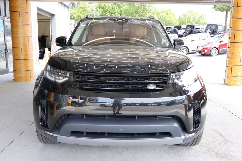 Used 2017 Land Rover Discovery HSE with VIN SALRRBBV0HA047402 for sale in Raleigh, NC