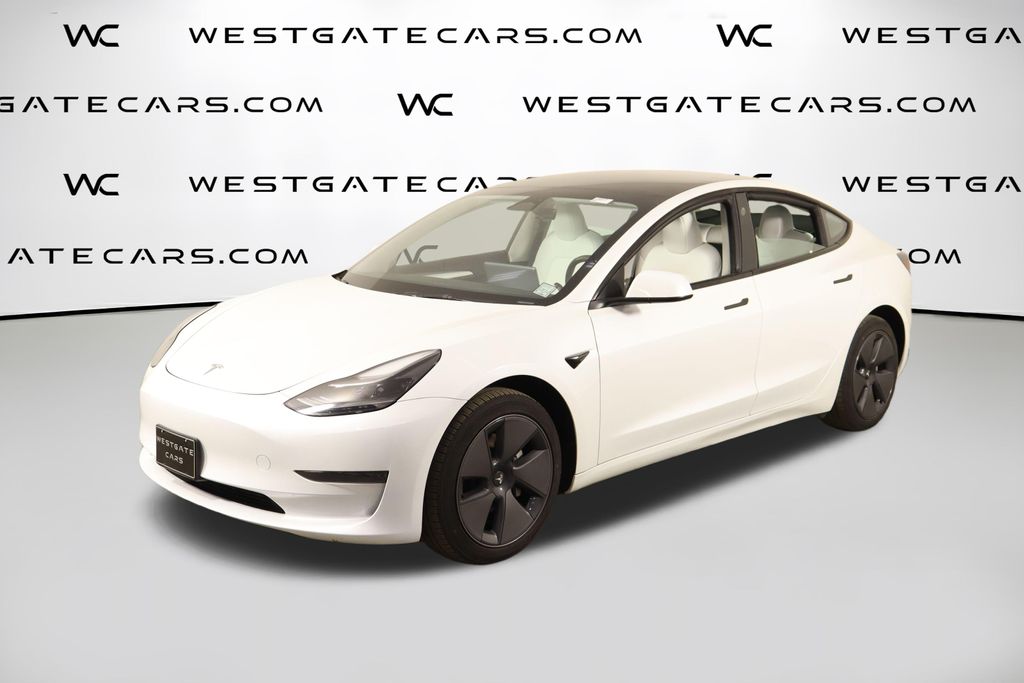 2023 Tesla Model 3 -'s photo