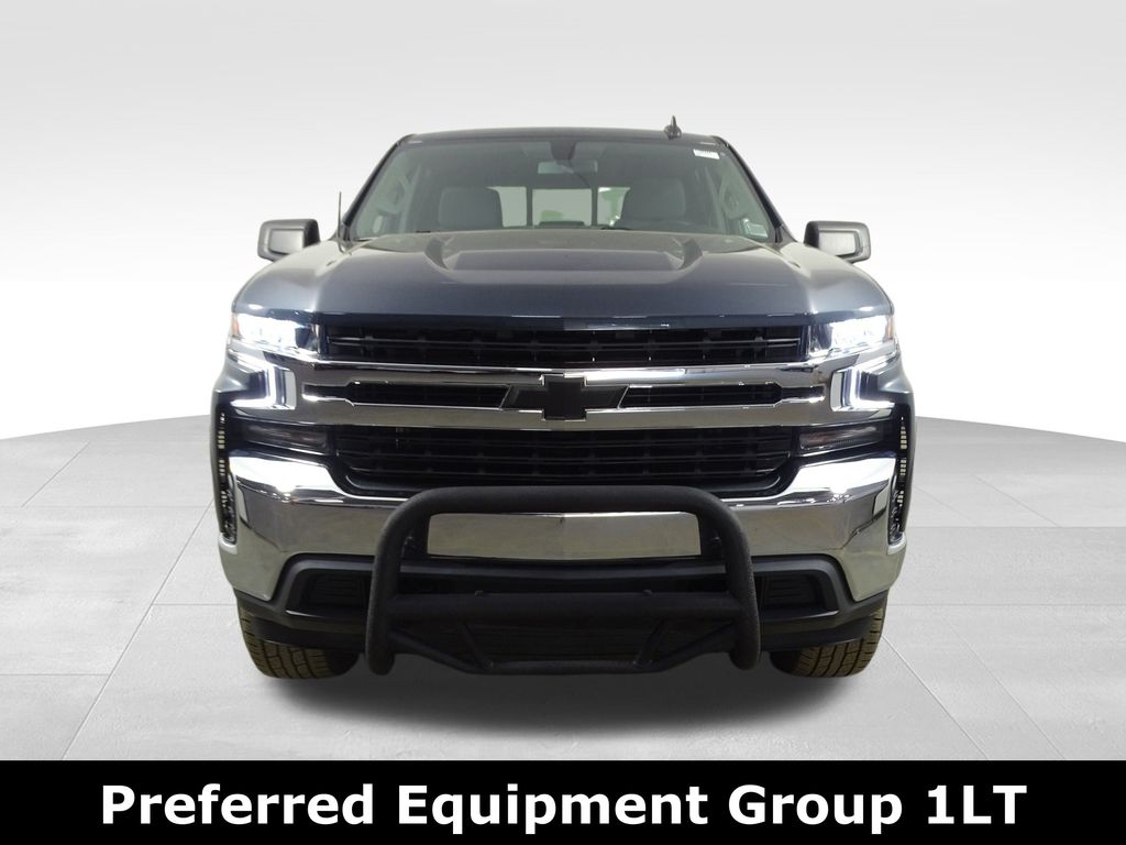 2021 Chevrolet Silverado 1500 LT photo 2
