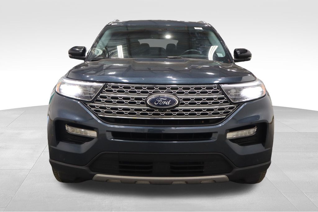 2022 Ford Explorer Limited photo 2