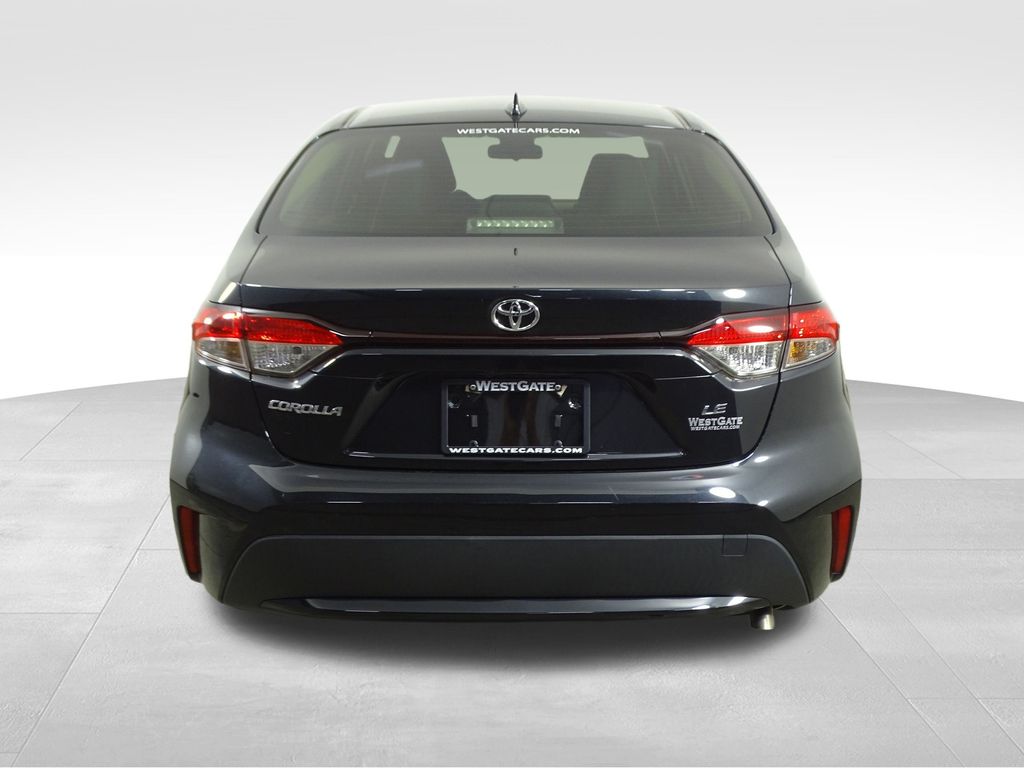 2021 Toyota Corolla LE photo 4