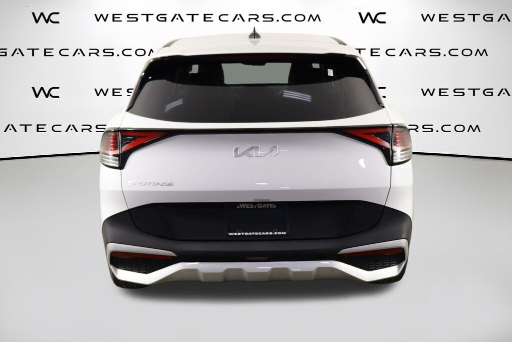 Used 2025 Kia Sportage EX SUV
