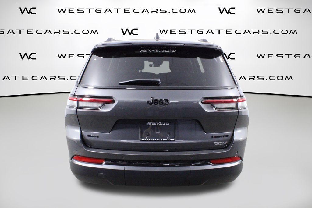 2025 Jeep Grand Cherokee Limited photo 2