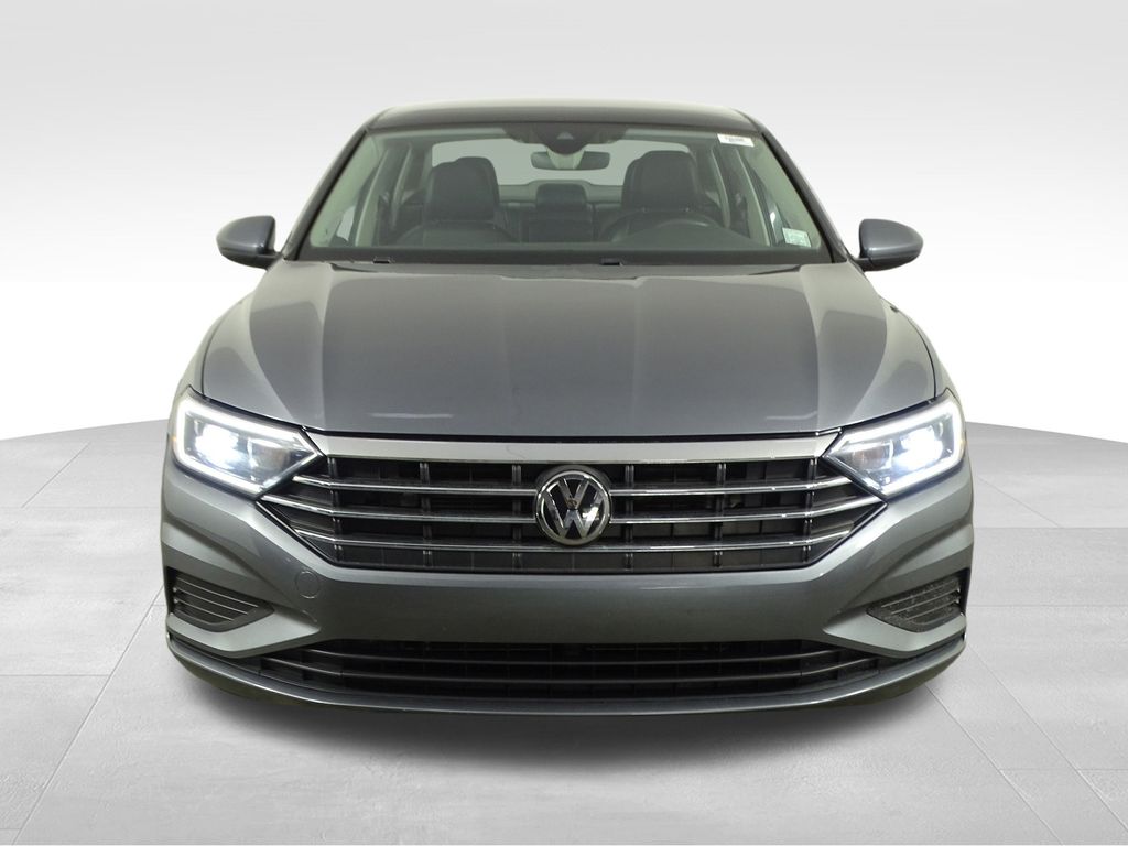 2019 Volkswagen Jetta SEL photo 2