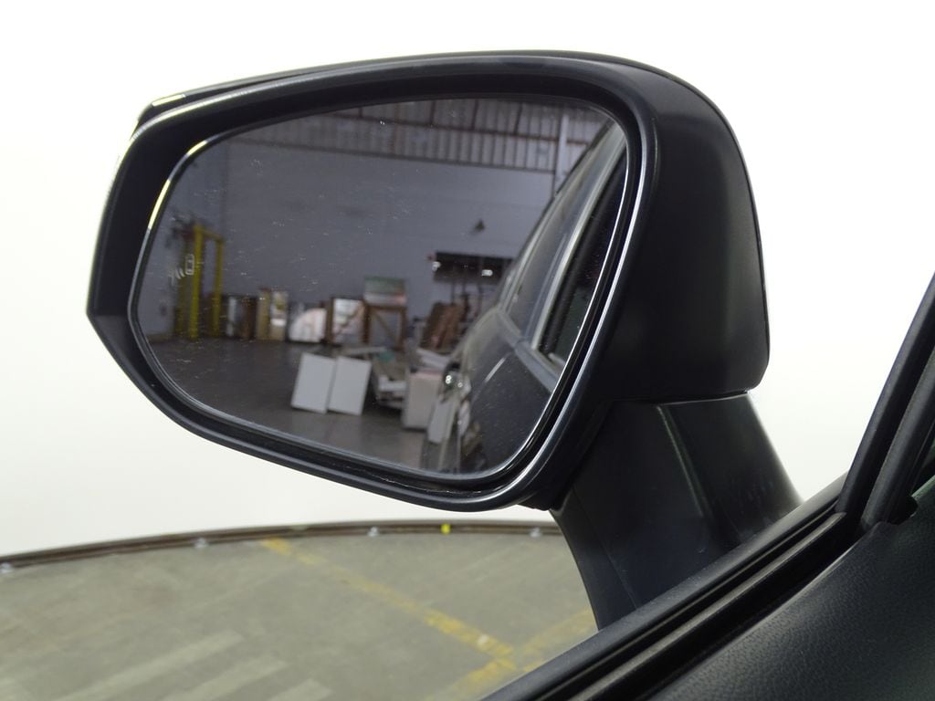2021 Toyota RAV4 LE - Photo 36