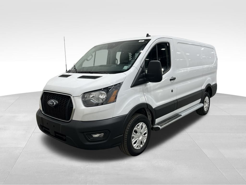 2024 Ford Transit photo 3