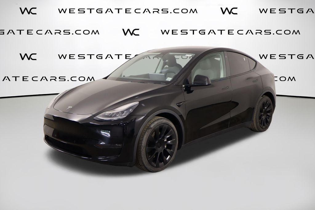 2021 Tesla Model Y Long Range Dual Motor All-Wheel Drive's photo