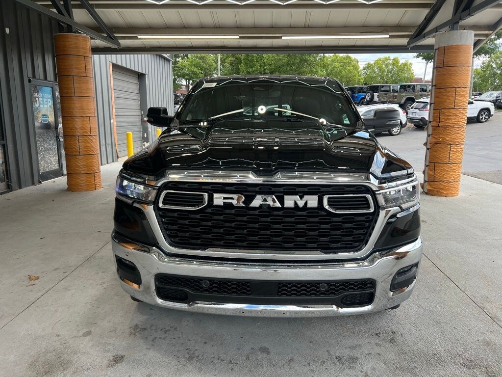 New 2026 Ram 1500 LONE STAR CREW CAB 4X4 5'7 BOX Pickup