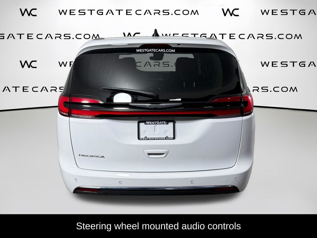 Used 2023 Chrysler Pacifica Touring L Van Passenger Van