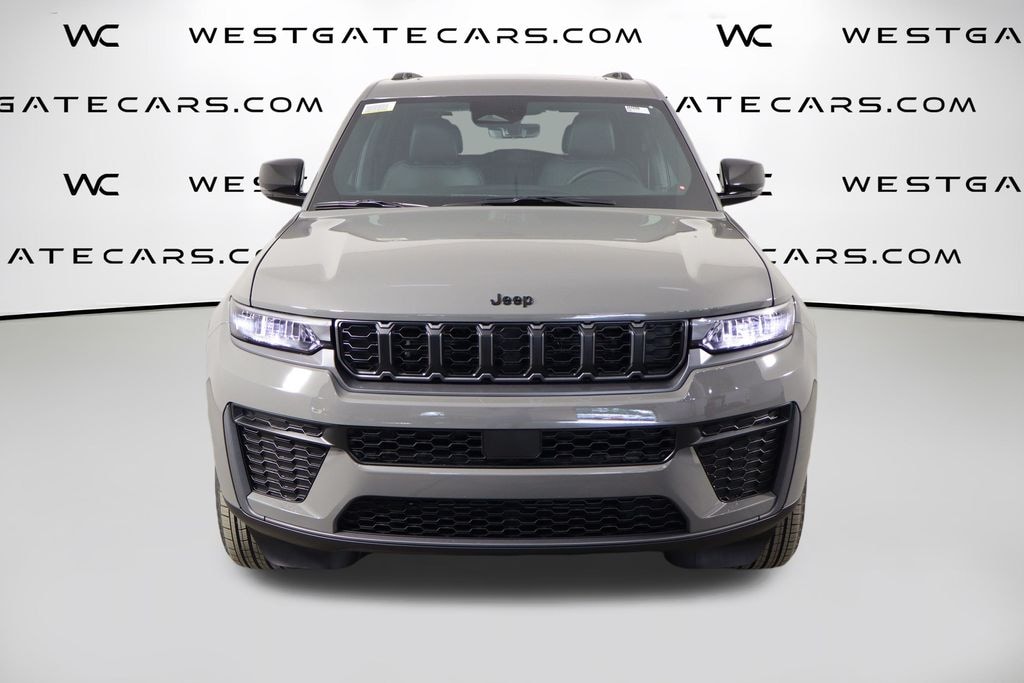 New 2027 Jeep Grand Cherokee Laredo Altitude Sport Utility