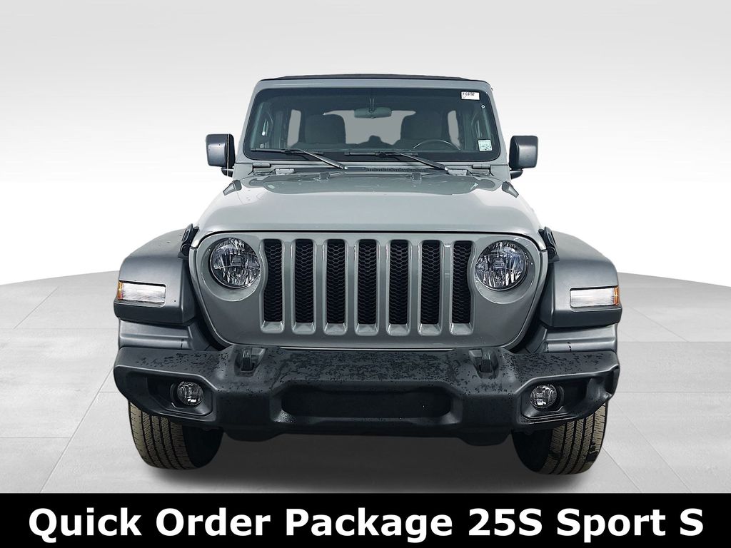 2021 Jeep Wrangler Unlimited Sport S photo 2