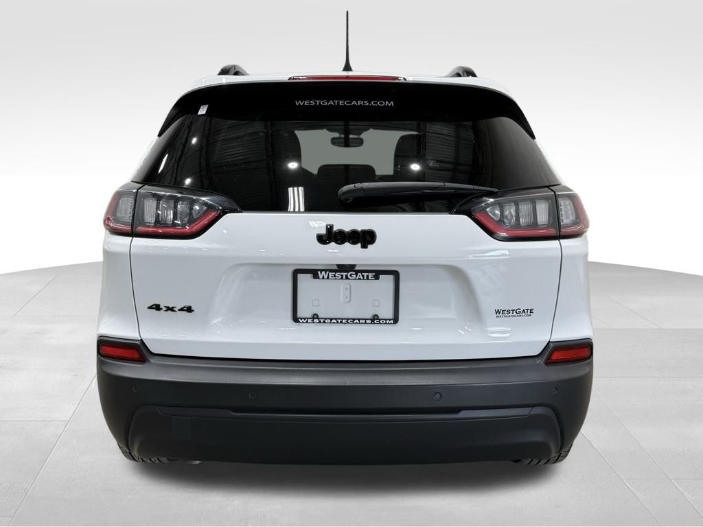 2023 Jeep Cherokee Altitude photo 4