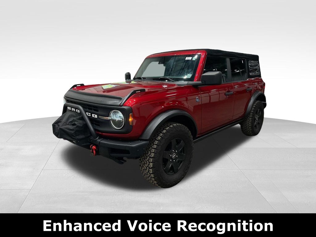 2021 Ford Bronco Black Diamond photo 2