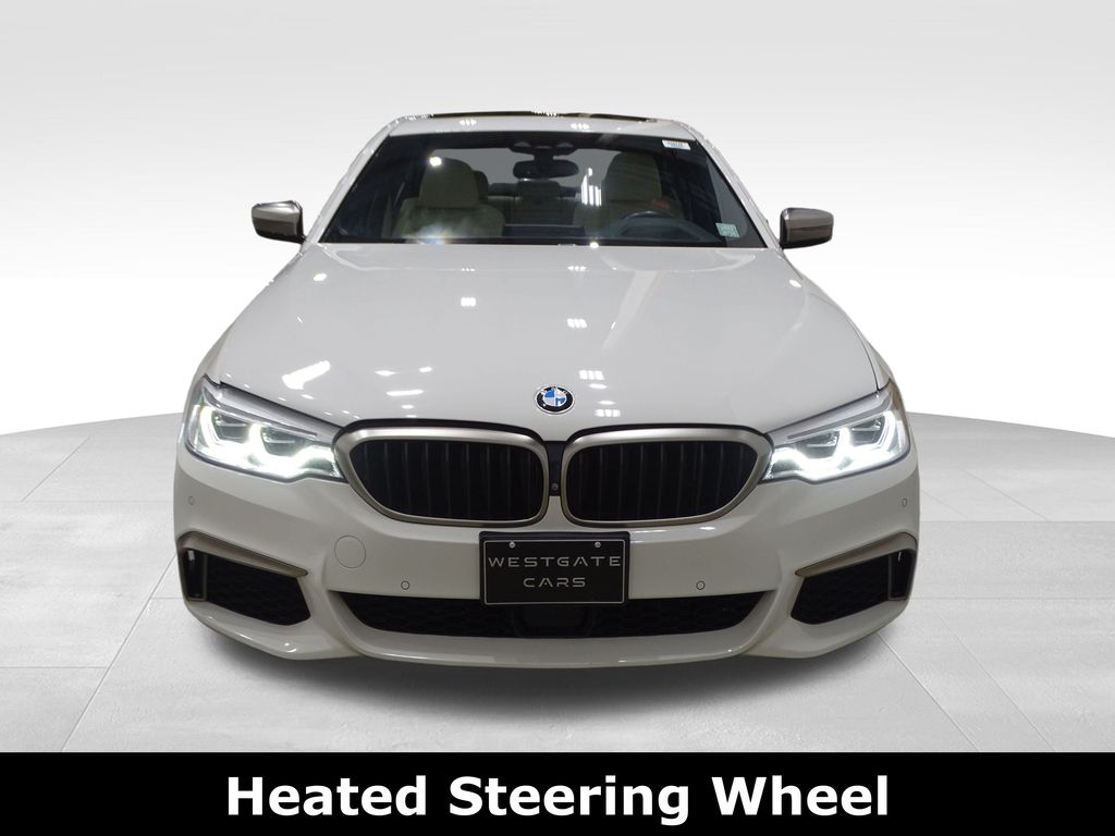 2020 Bmw M550i xDrive photo 2