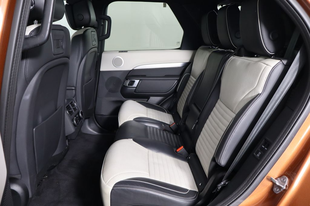 2022 Land Rover Discovery HSE R Dynamic - Photo 15