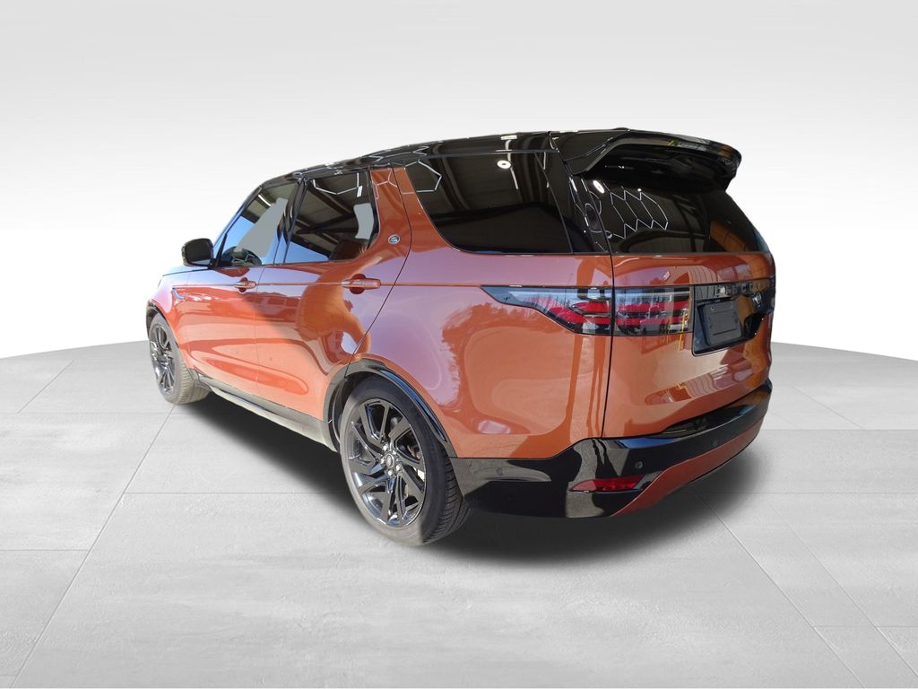 2022 Land Rover Discovery HSE R-Dynamic photo 3