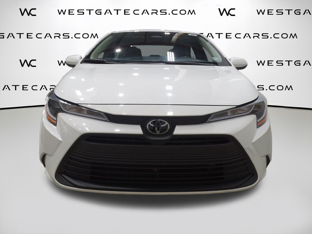 Used 2023 Toyota Corolla LE Sedan