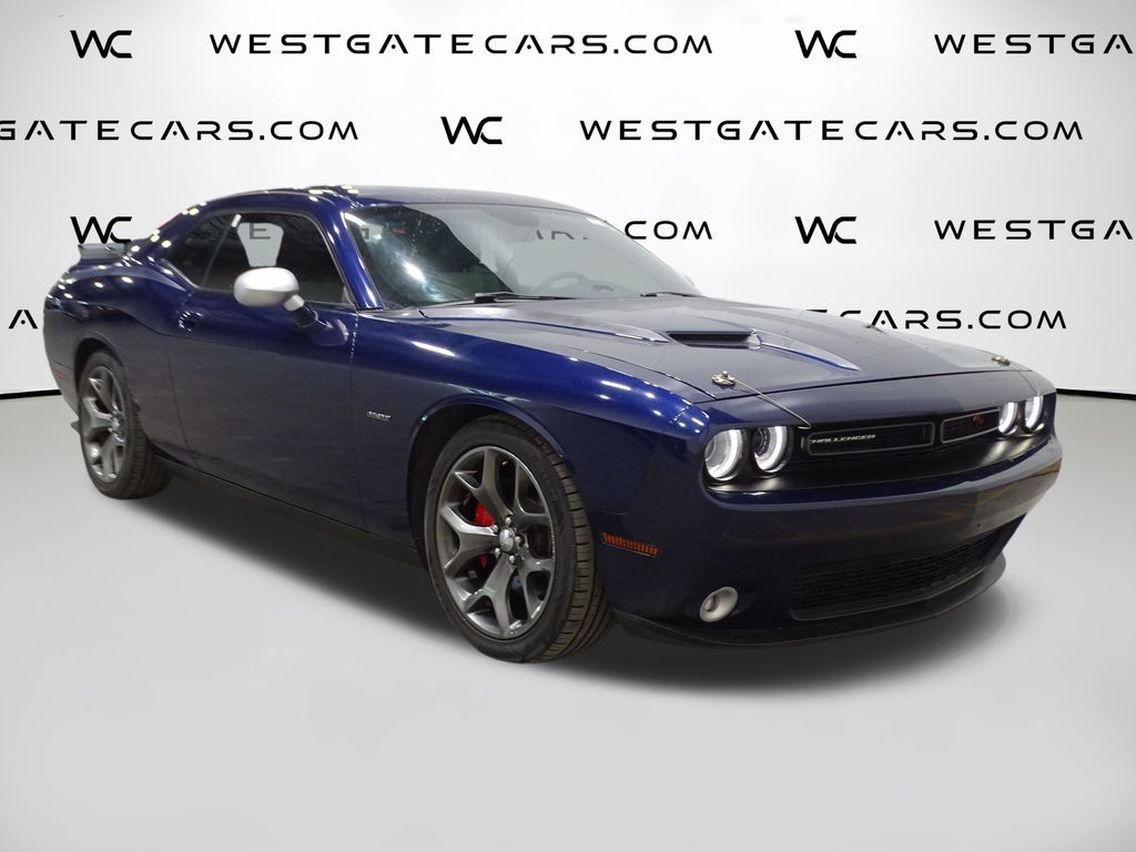 2016 Dodge Challenger R/T's photo