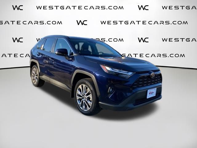 2022 Toyota RAV4 XLE Premium photo 2