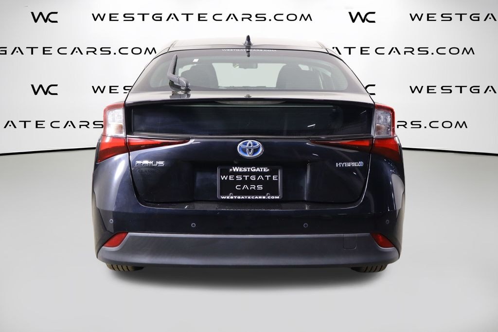 Used 2022 Toyota Prius L Hatchback