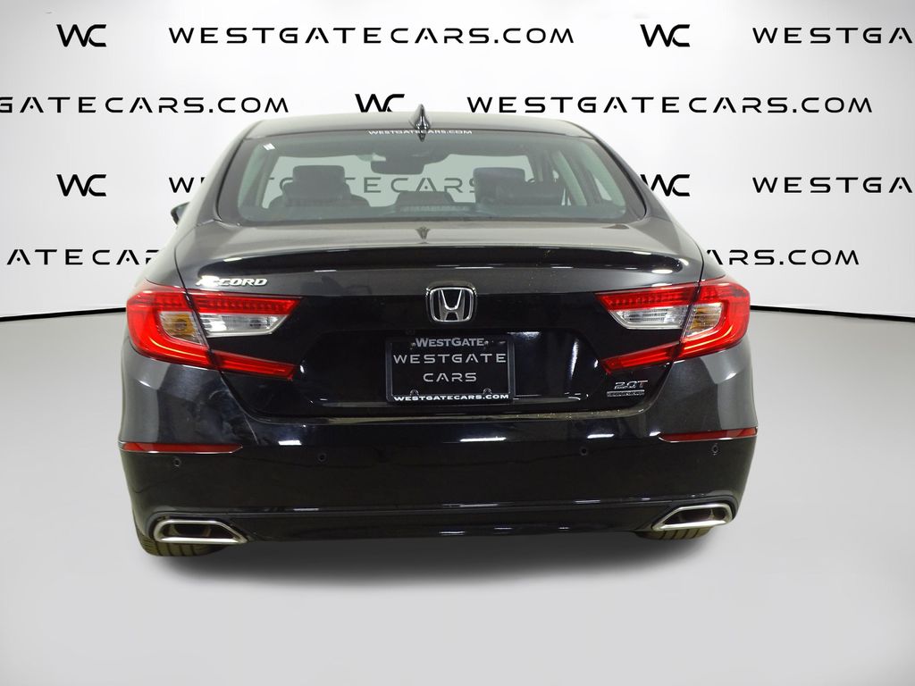 2022 Honda Accord Touring 2.0T photo 2
