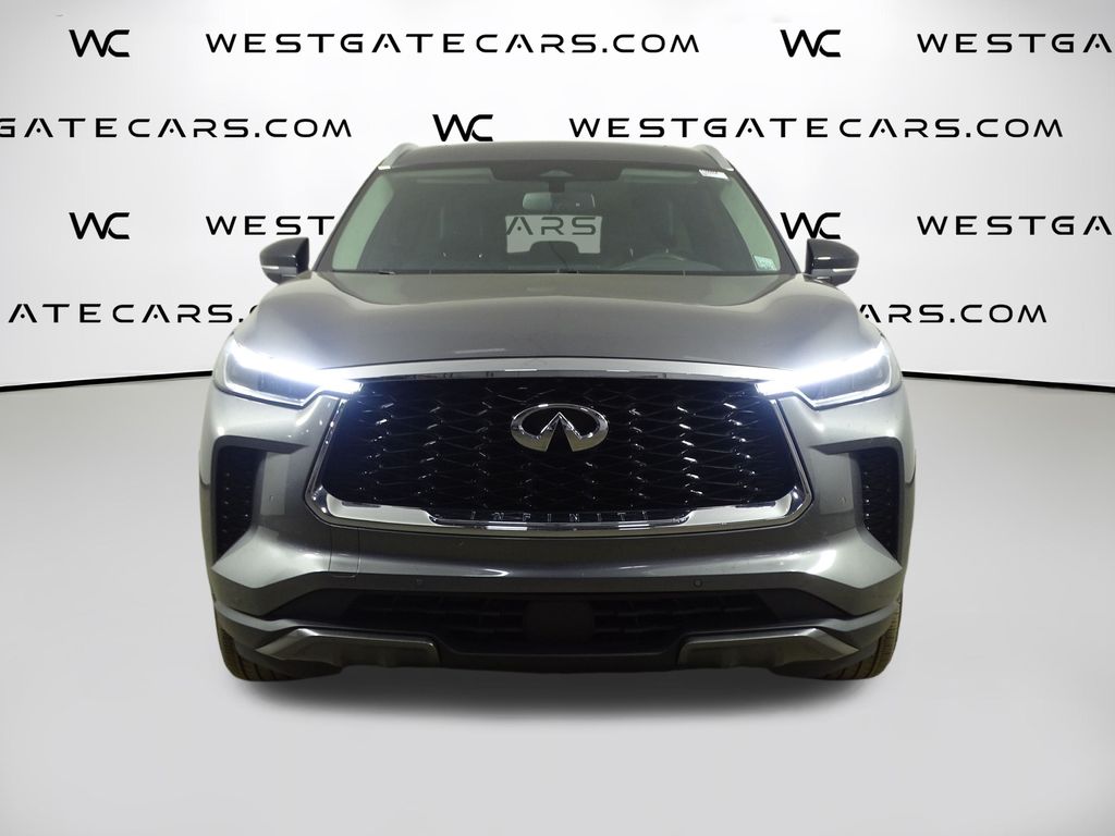 2022 Infiniti QX60 Luxe photo 2