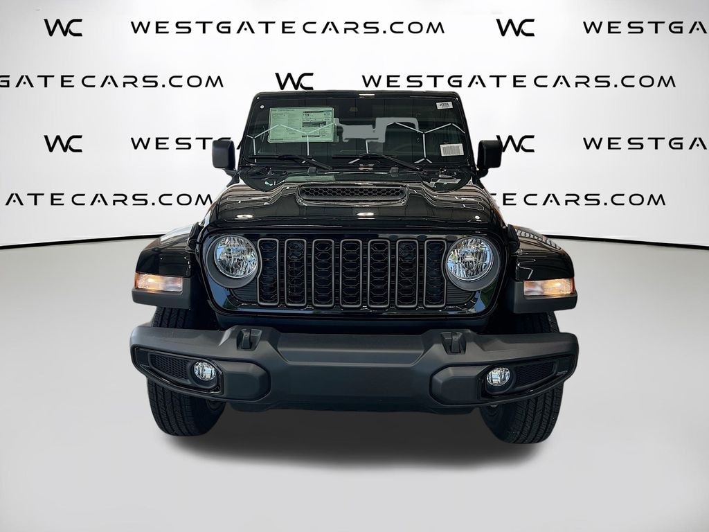 New 2025 Jeep Gladiator SPORT S 4X4 Pickup