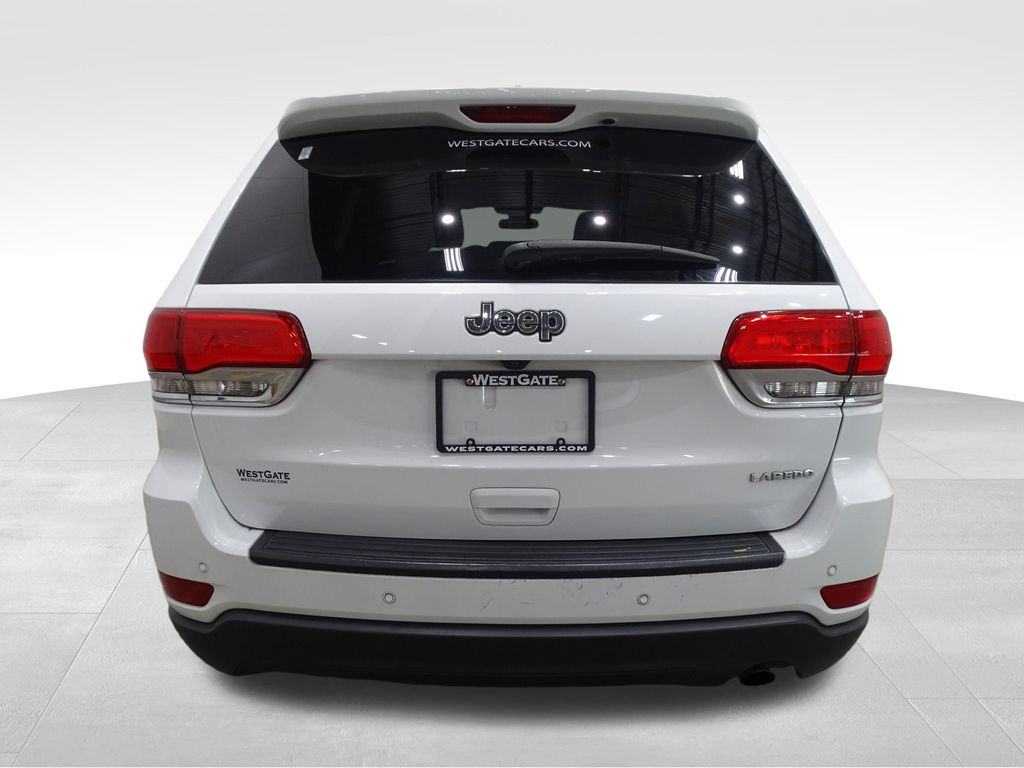 2019 Jeep Grand Cherokee Laredo E photo 4