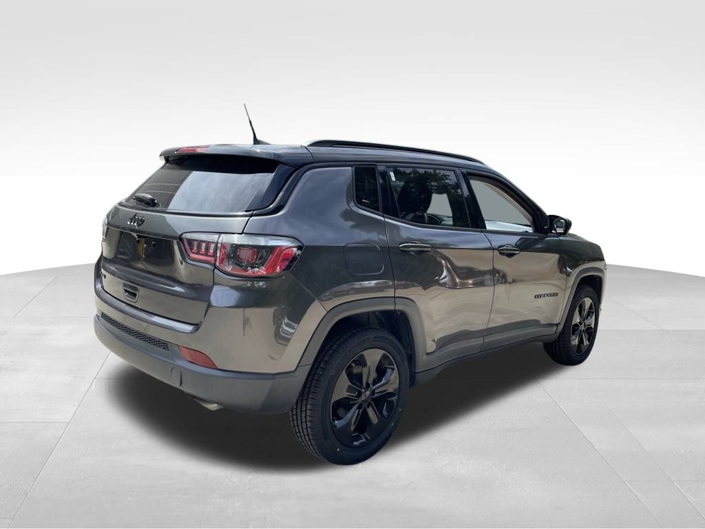 2018 Jeep Compass Altitude photo 2